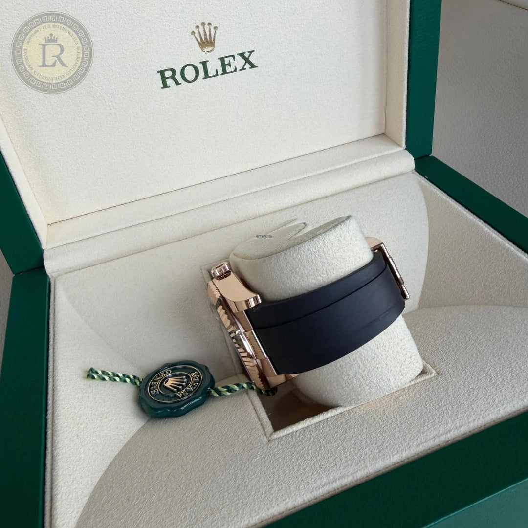 Rolex Sky-Dweller, Cadran Gris