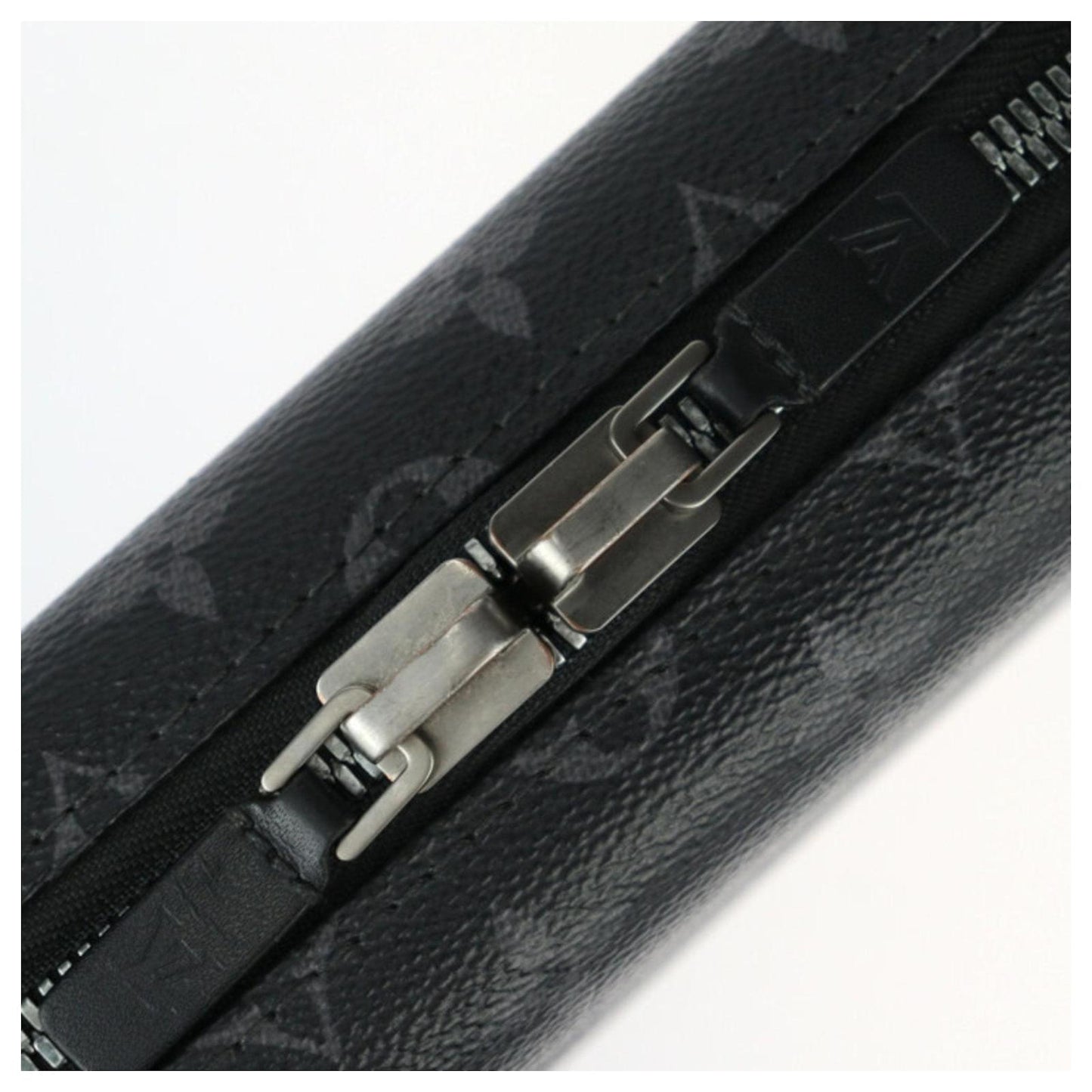 Louis Vuitton Horizon Noir