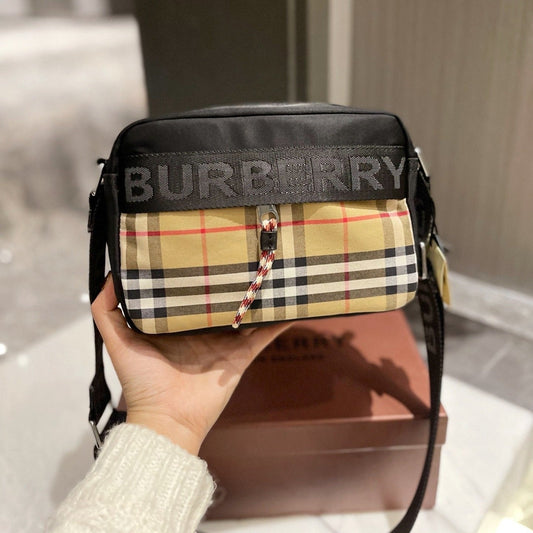 burburry messenger bag