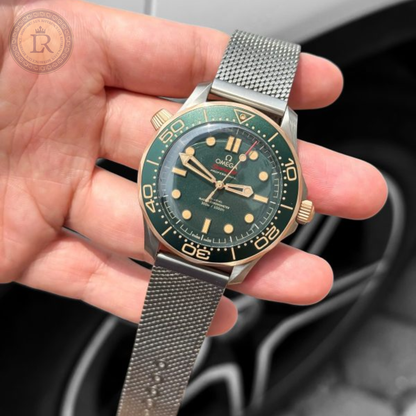Omega Seamaster Diver 300M, Green Dial