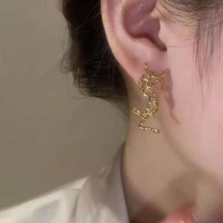 Boucles d'oreilles YVES SAINT LAURENT