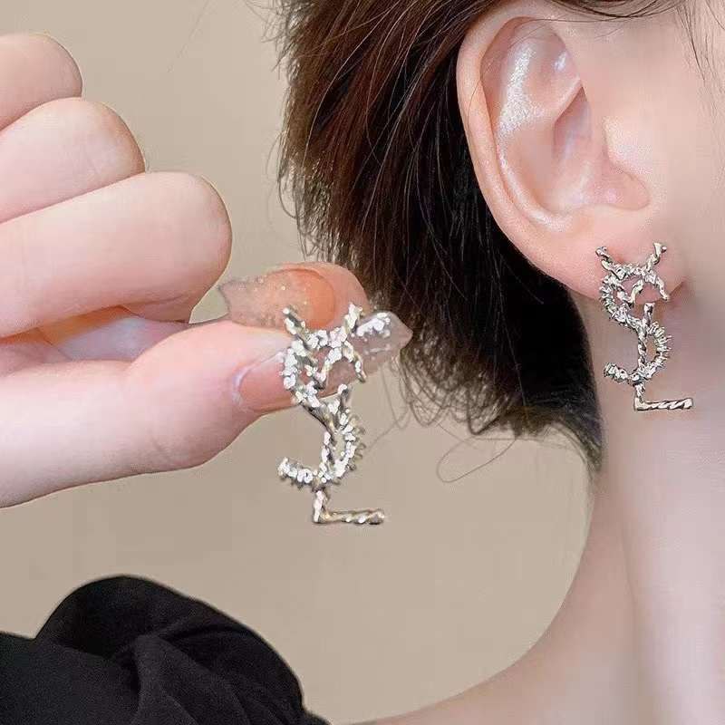 Boucles d'oreilles YVES SAINT LAURENT