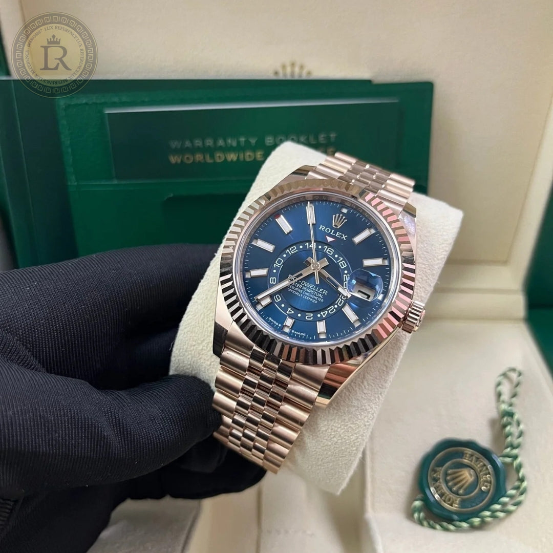 Rolex Sky-Dweller Rose Gold Jubilee Bracelet, Cadran Bleu